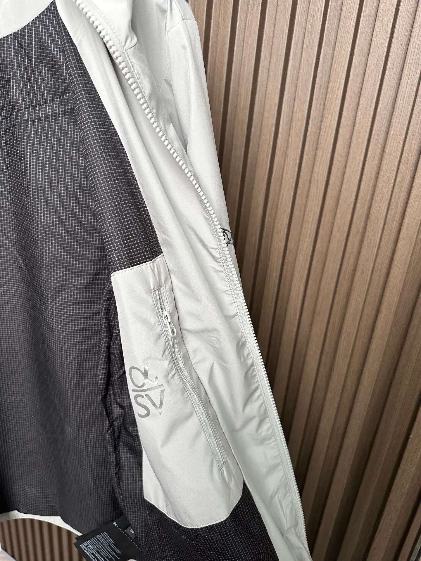Same Style， ， 2026 New Arrival ，Original Premium Breathable ， ， ， Quality。 ， Sizes：M～3XL，